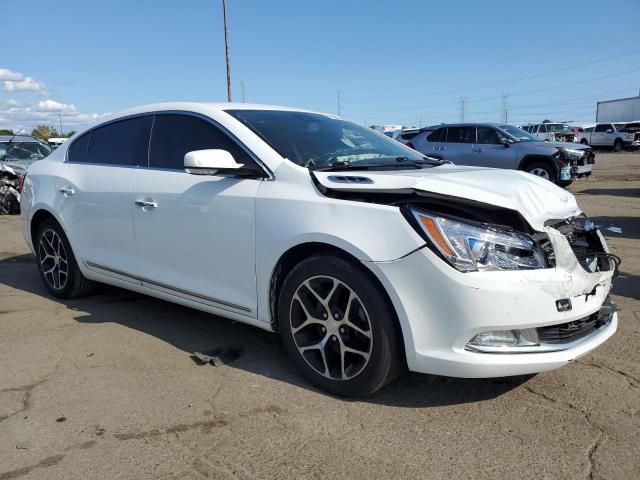 1G4G45G33GF246561 - 2016 BUICK LACROSSE SPORT TOURING WHITE photo 4