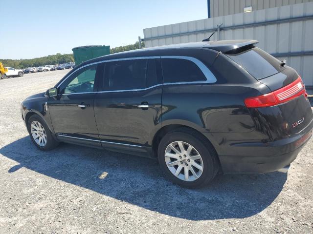 2LMHJ5NK7FBL02920 - 2015 LINCOLN MKT BLACK photo 2