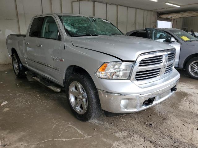 1C6RR7GTXJS243821 - 2018 RAM 1500 SLT SILVER photo 4