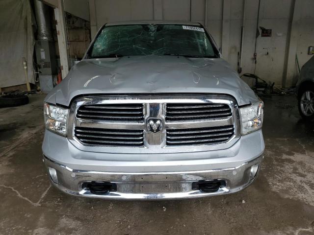1C6RR7GTXJS243821 - 2018 RAM 1500 SLT SILVER photo 5