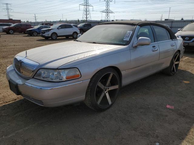 1LNHM82WX3Y625711 - 2003 LINCOLN TOWN CAR SIGNATURE GRAY photo 1