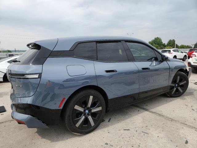 WB523CF04SCS64117 - 2025 BMW IX XDRIVE50 BLUE photo 3