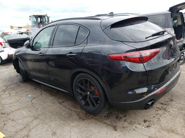 ZASPAKAN8L7C89018 - 2020 ALFA ROMEO STELVIO BLACK photo 2