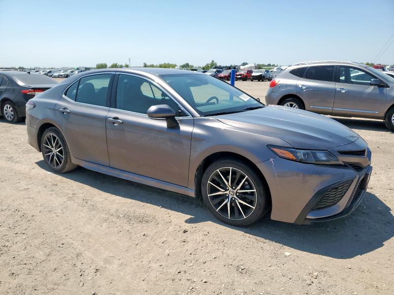 4T1G11AK4RU913010 - 2024 TOYOTA CAMRY SE NIGHT SHADE GRAY photo 4