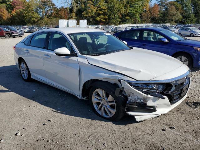 1HGCV1F11KA134857 - 2019 HONDA ACCORD LX WHITE photo 4