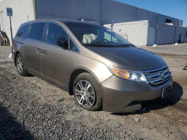 5FNRL5H61DB020740 - 2013 HONDA ODYSSEY EXL GOLD photo 4