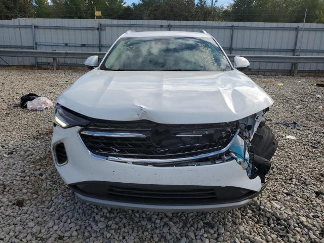 LRBAZLR40PD059908 - 2023 BUICK ENVISION PREFERRED WHITE photo 5