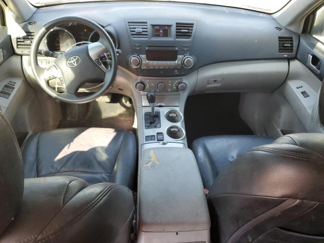 5TDZK3EH0CS072237 - 2012 TOYOTA HIGHLANDER BASE Gümüş fotoğraf 8