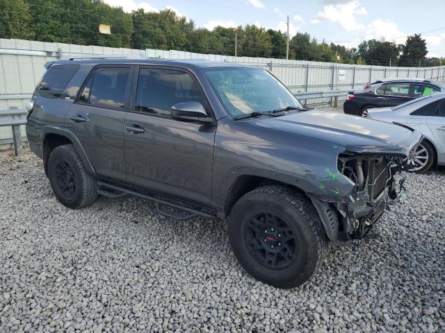 JTEBU5JR3G5326634 - 2016 TOYOTA 4RUNNER SR5/SR5 PREMIUM GRAY photo 4