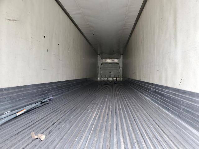 1UYVS2539AU897104 - 2010 UTILITY VS2RA WHITE photo 6