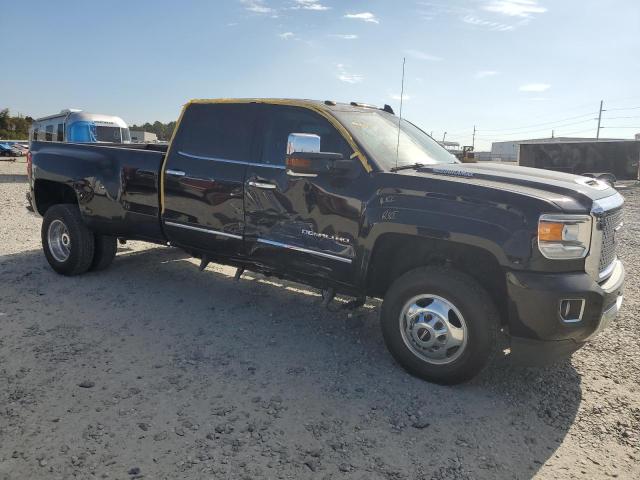 1GT42YEY2HF102028 - 2017 GMC SIERRA K3500 DENALI BLACK photo 4