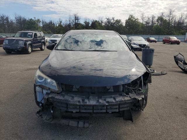 4T1BF1FK7FU960306 - 2015 TOYOTA CAMRY LE CHARCOAL photo 5