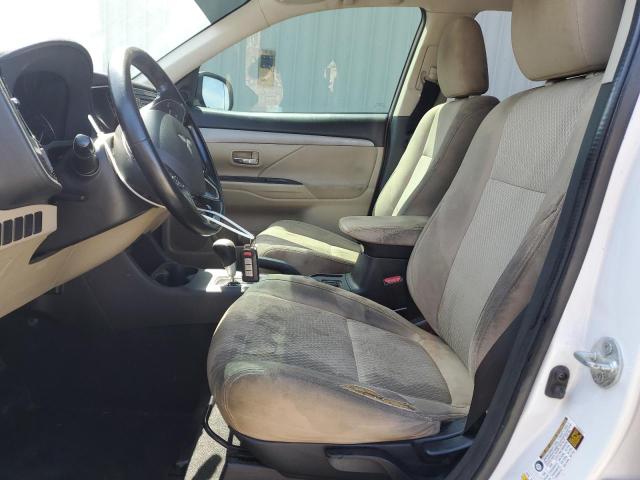 JA4AD3A35GZ006444 - 2016 MITSUBISHI OUTLANDER SE WHITE photo 7