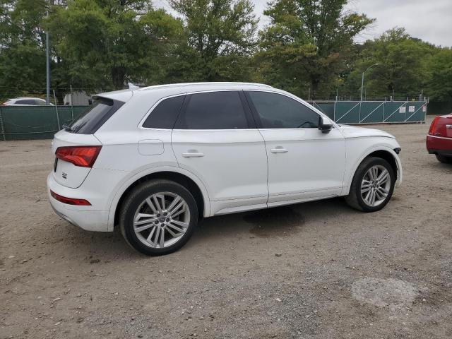 WA1BNAFY1J2007701 - 2018 AUDI Q5 PREMIUM PLUS WHITE photo 3