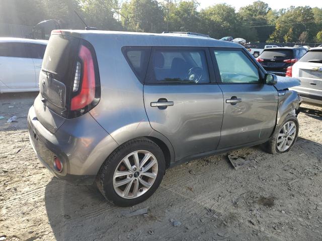 KNDJP3A53J7610799 - 2018 KIA SOUL + GRAY photo 3