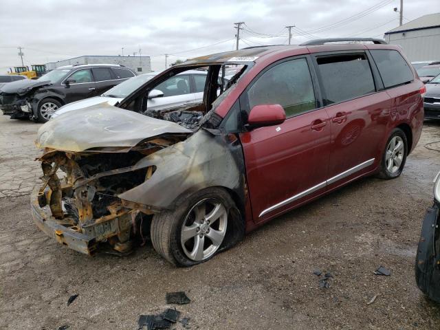 5TDKK3DC8DS309923 - 2013 TOYOTA SIENNA LE BURGUNDY photo 1