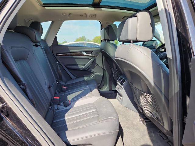 WA1BNAFY9K2044061 - 2019 AUDI Q5 PREMIUM PLUS BLACK photo 11