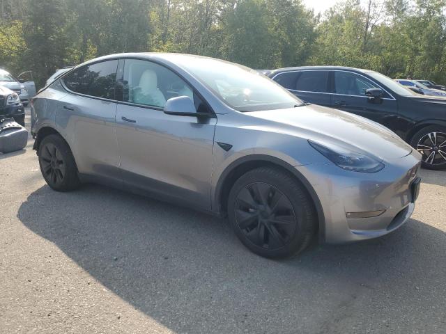 7SAYGDEE4RF210497 - 2024 TESLA MODEL Y ვერცხლისფერი ფოტო 4