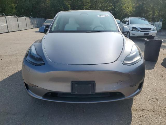 7SAYGDEE4RF210497 - 2024 TESLA MODEL Y ვერცხლისფერი ფოტო 5