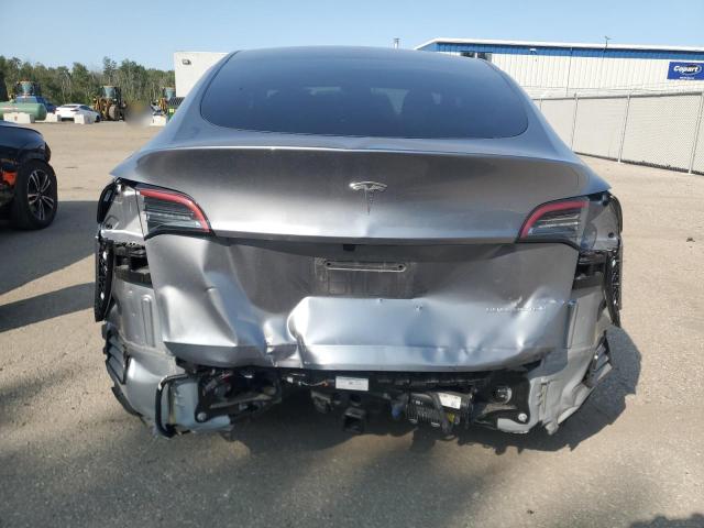 7SAYGDEE4RF210497 - 2024 TESLA MODEL Y ვერცხლისფერი ფოტო 6