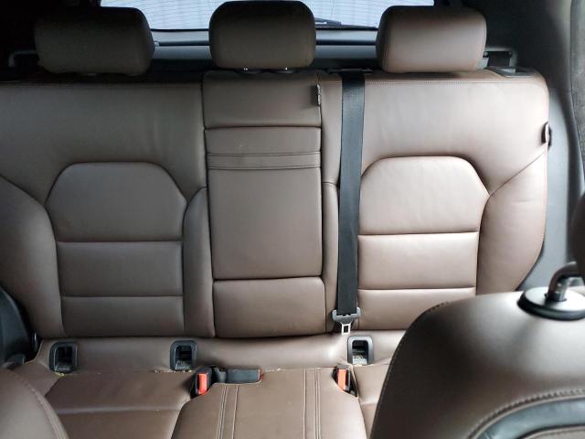 SJKCH5CR4HA017884 - 2017 INFINITI QX30 BASE Graphit Foto 10