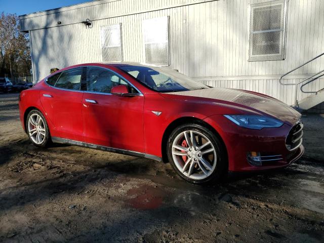 5YJSA1H18EFP48948 - 2014 TESLA MODEL S RED photo 4
