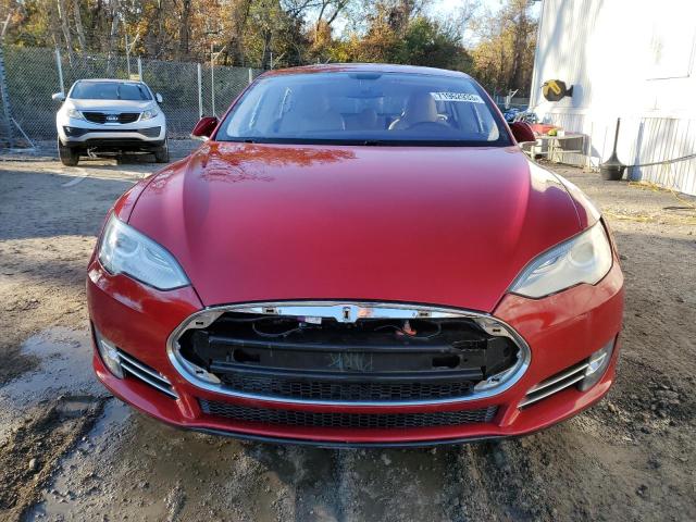 5YJSA1H18EFP48948 - 2014 TESLA MODEL S RED photo 5