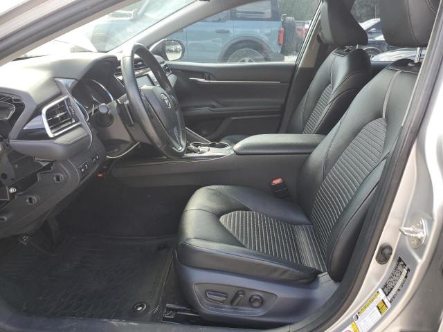 4T1B11HK8JU079764 - 2018 TOYOTA CAMRY L 银色 照片 7