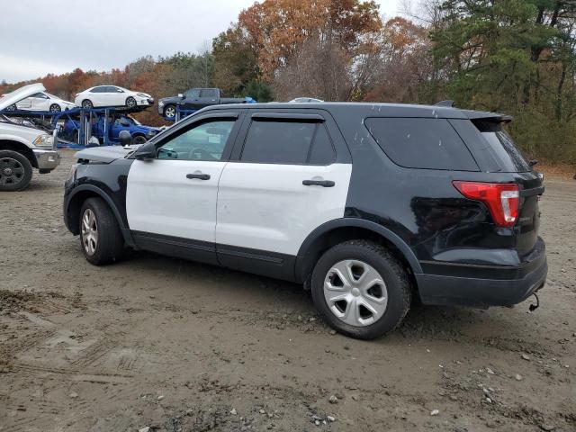 1FM5K8ARXHGC67401 - 2017 FORD EXPLORER POLICE INTERCEPTOR შავი ფოტო 2