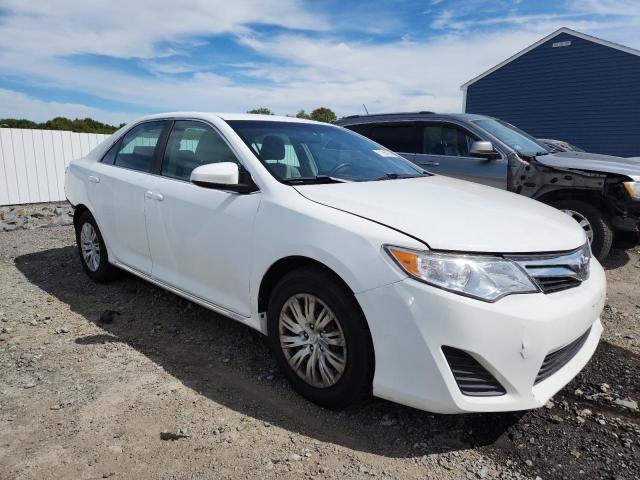 4T1BF1FK3CU525584 - 2012 TOYOTA CAMRY BASE 白色 照片 4