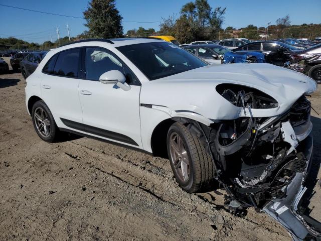 WP1AA2A51PLB14961 - 2023 PORSCHE MACAN BASE WHITE photo 4