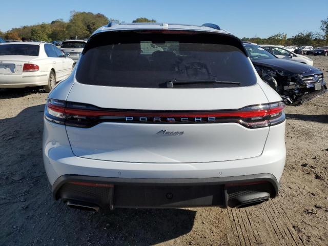 WP1AA2A51PLB14961 - 2023 PORSCHE MACAN BASE WHITE photo 6