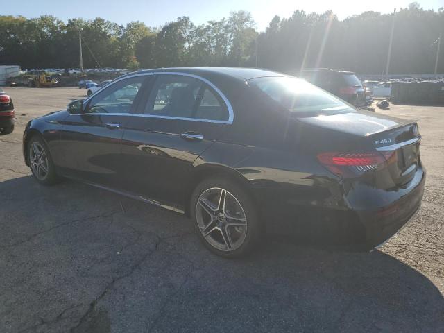 W1KZF5KB8NB085544 - 2022 MERCEDES-BENZ E 450 4MATIC BLACK photo 2