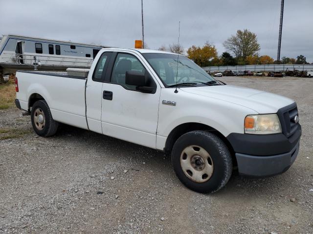 1FTRF12218KB80602 - 2008 FORD F150 WHITE photo 4