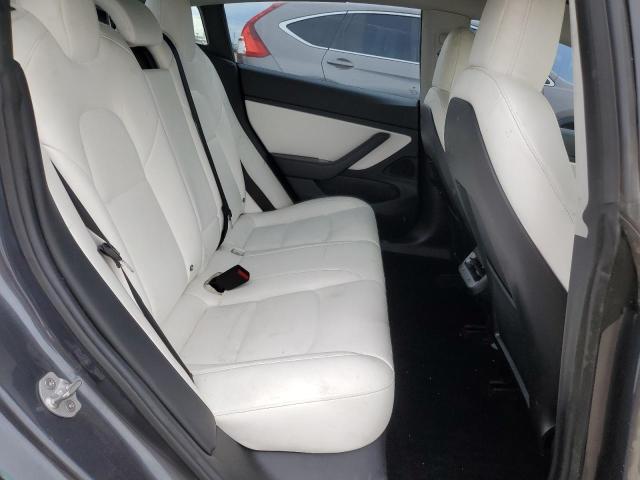 5YJ3E1EA1JF167623 - 2018 TESLA MODEL 3 GRAY photo 10