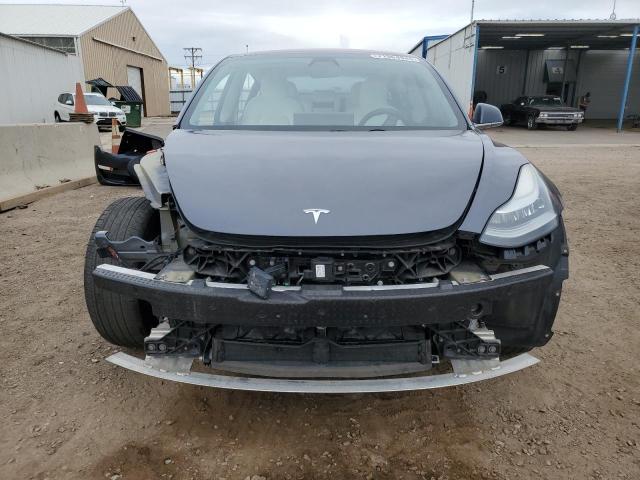 5YJ3E1EA1JF167623 - 2018 TESLA MODEL 3 GRAY photo 5