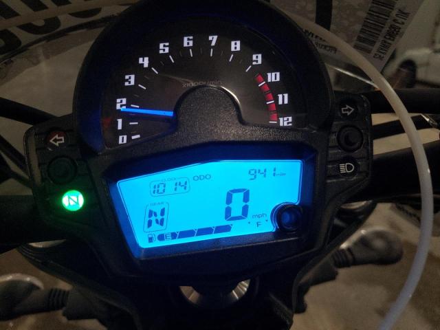 JKAENEC1XSDA10486 - 2025 KAWASAKI EN650 C Czarny zdjęcie 7