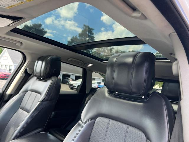 SALWR2RV7KA846853 - 2019 LAND ROVER RANGE ROVE HSE WHITE photo 9