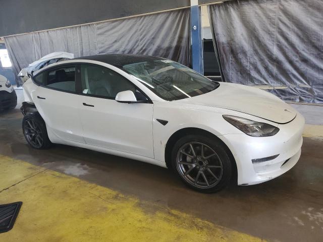 5YJ3E1EA1NF189417 - 2022 TESLA MODEL 3 თეთრი ფოტო 4