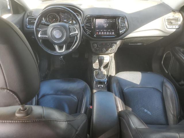 3C4NJCCB3KT660041 - 2019 JEEP COMPASS LIMITED رمادي صورة 8