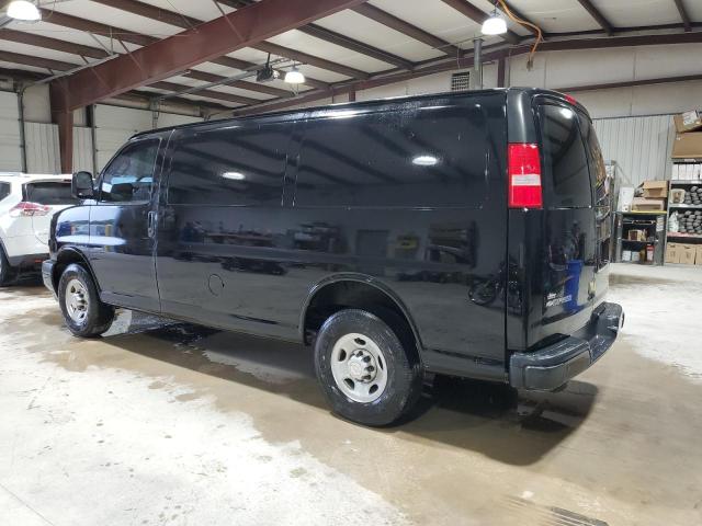 1GCWGAFP7J1301120 - 2018 CHEVROLET EXPRESS G2500 შავი ფოტო 2