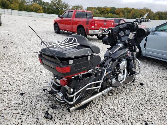 1HD1FCW136Y628700 - 2006 HARLEY-DAVIDSON FLHTCUI 黑色 照片 4