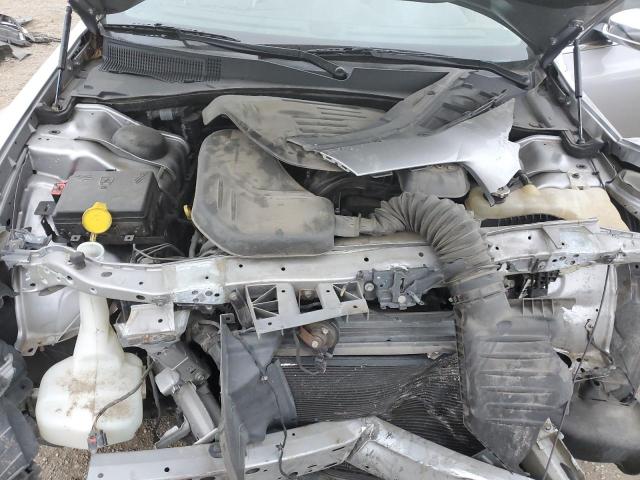 2C3CCAEG1HH596537 - 2017 CHRYSLER 300C SILVER photo 11