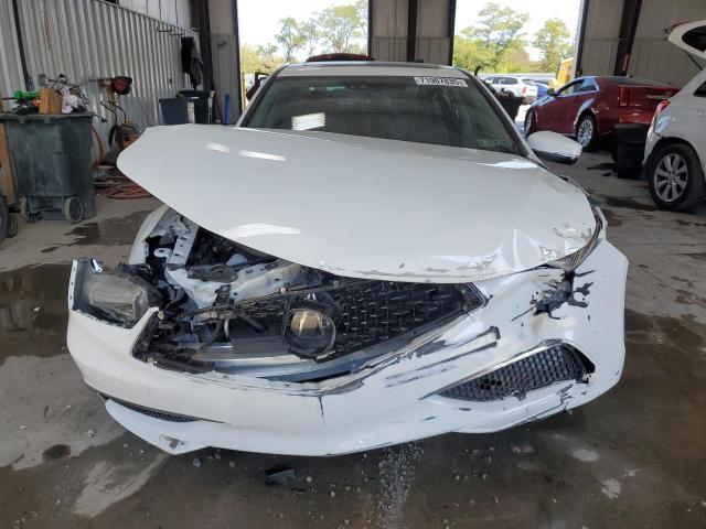 19UUB3F54JA002718 - 2018 ACURA TLX TECH WHITE photo 5