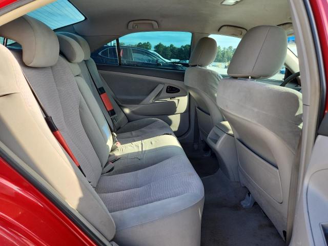4T1BF3EK1BU725133 - 2011 TOYOTA CAMRY BASE RED photo 10