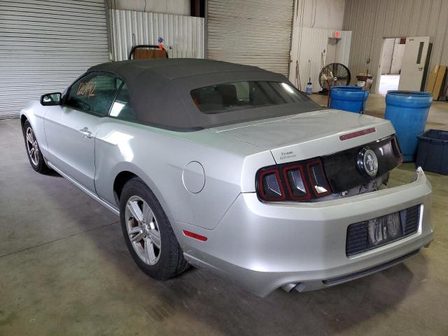 1ZVBP8EM4E5297117 - 2014 FORD MUSTANG SILVER photo 3