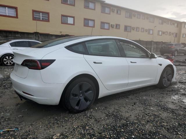 5YJ3E1EA7PF500576 - 2023 TESLA MODEL 3 白色 照片 3