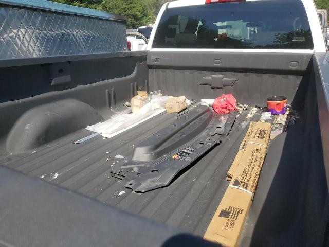 1GC1KUEY2JF147519 - 2018 CHEVROLET SILVERADO K2500 HEAVY DUTY WHITE photo 10