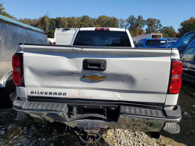 1GC1KUEY2JF147519 - 2018 CHEVROLET SILVERADO K2500 HEAVY DUTY WHITE photo 6