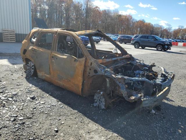 JF2SLDTC8SH579676 - 2025 SUBARU FORESTER TOURING BURN photo 4